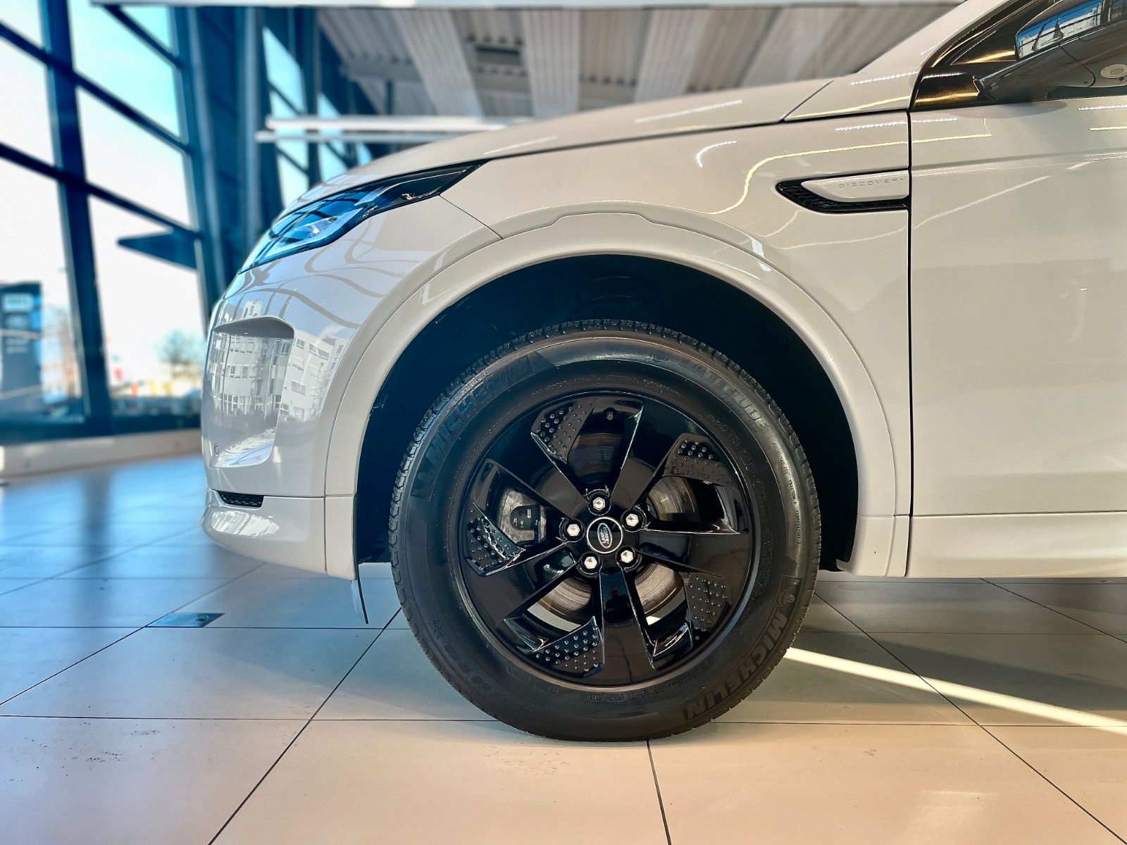 Land Rover Discovery Sport R-Dynamic AWD CARPLAY 18Zoll LED imagem 2