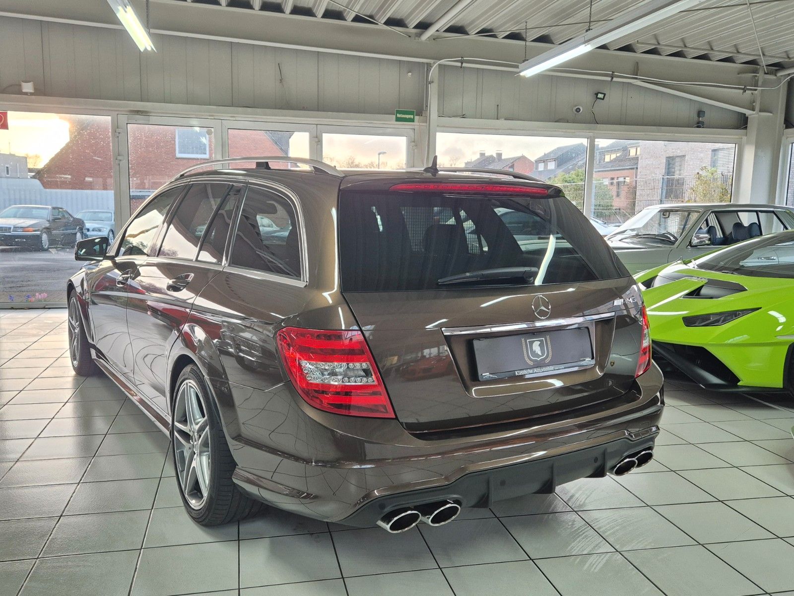 Fahrzeugabbildung Mercedes-Benz C 63 T AMG Designo/BRD/Erstlack/MB-Historie/1A