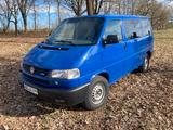 Volkswagen T4 Caravelle 2.5 TDI 75kW syncro Standard - Volkswagen aus 1999: Caravelle