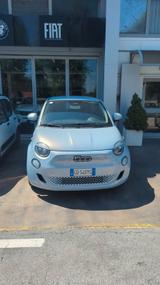 Fiat 500 500e Berlina 42 kWh Passion PACCO BATTE - Fiat 500: Passion