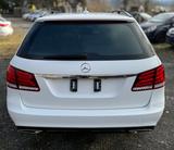 Mercedes-Benz E 300 T-Modell Edition E*360°*PANO*MB-Scheckheft - gebrauchte Mercedes-Benz E 300 aus dem Jahr 2015