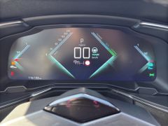 Fahrzeugabbildung DS Automobiles DS 7 Crossback 1.6 E-Tense 4x4 Rivoli