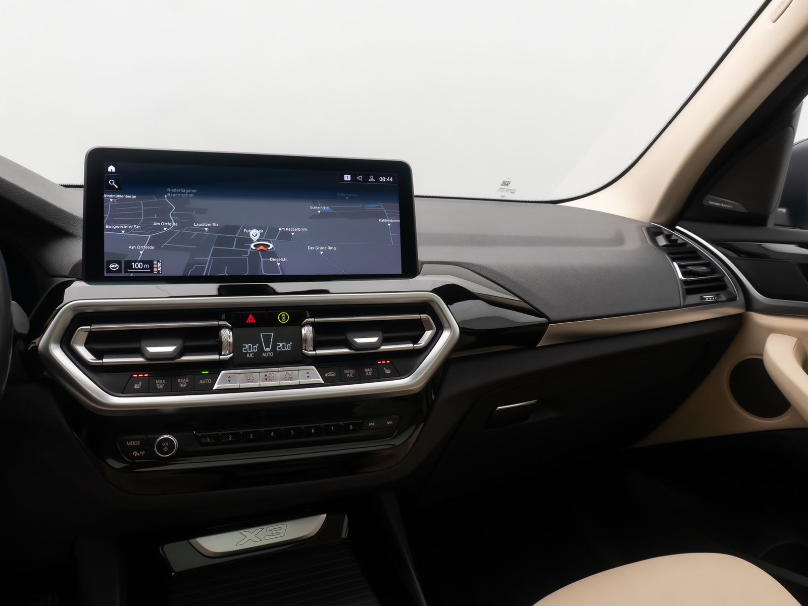 Fahrzeugabbildung BMW X3 xD30d H/K DAB Kamera Leder Panorama MSport