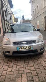 Ford Fusion 1,6 16V + + - Ford Fusion: V6