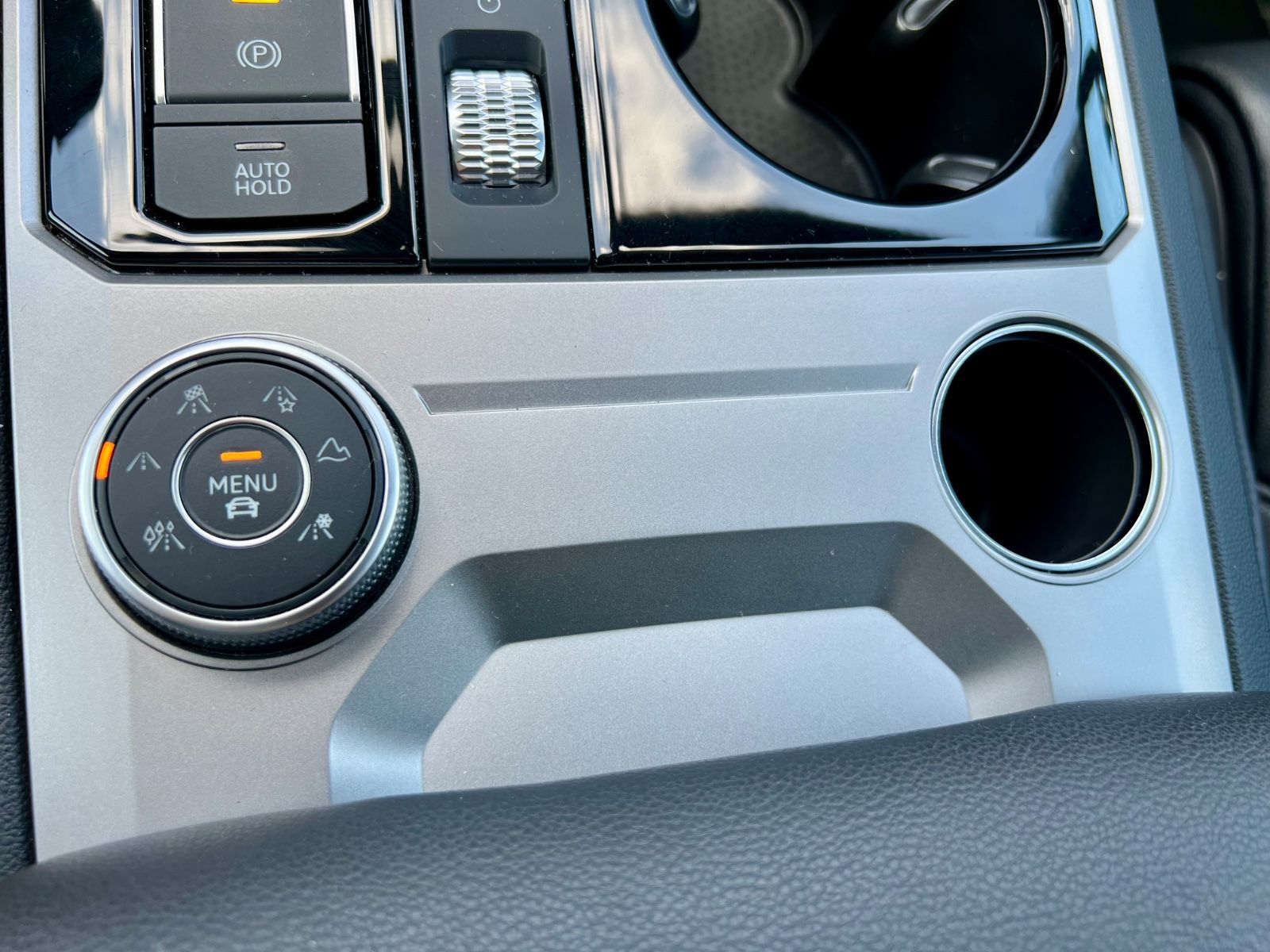 VW Touareg 4Motion AAC LEDER SHZ STHZG