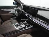 BMW 750e xDrive Navi Leder Glasdach LED Scheinwerfer - BMW 750 in Dortmund