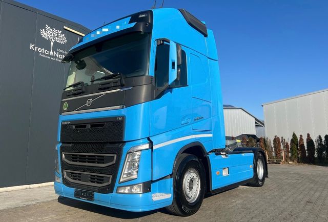 Volvo FH 540/Retarder/Globetrotter XL/2 x Tank