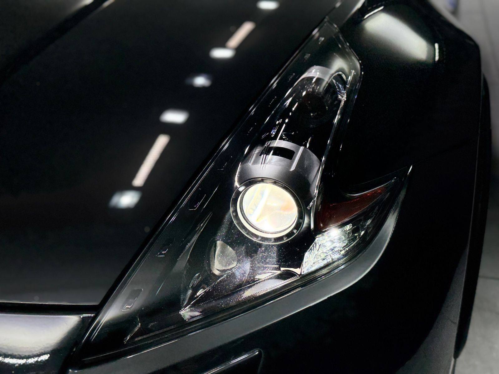 Fahrzeugabbildung Nissan 370Z Nismo|BOSE|RECARO|SCHALTER|D-FZG|U-FREI