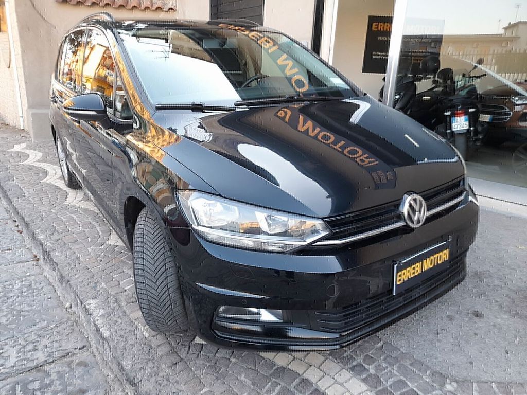 Image of Volkswagen Touran