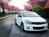 Opel Astra H GTC 1.6 OPCLine,Gewindefahrw,LM,Navi,USB - Opel Astra aus 2010: Gtc