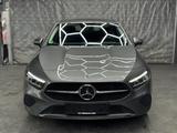 Mercedes-Benz A 180 Limousine Facelift Ambiente Widescreen Hyb - Mercedes-Benz A-Klasse: Facelift