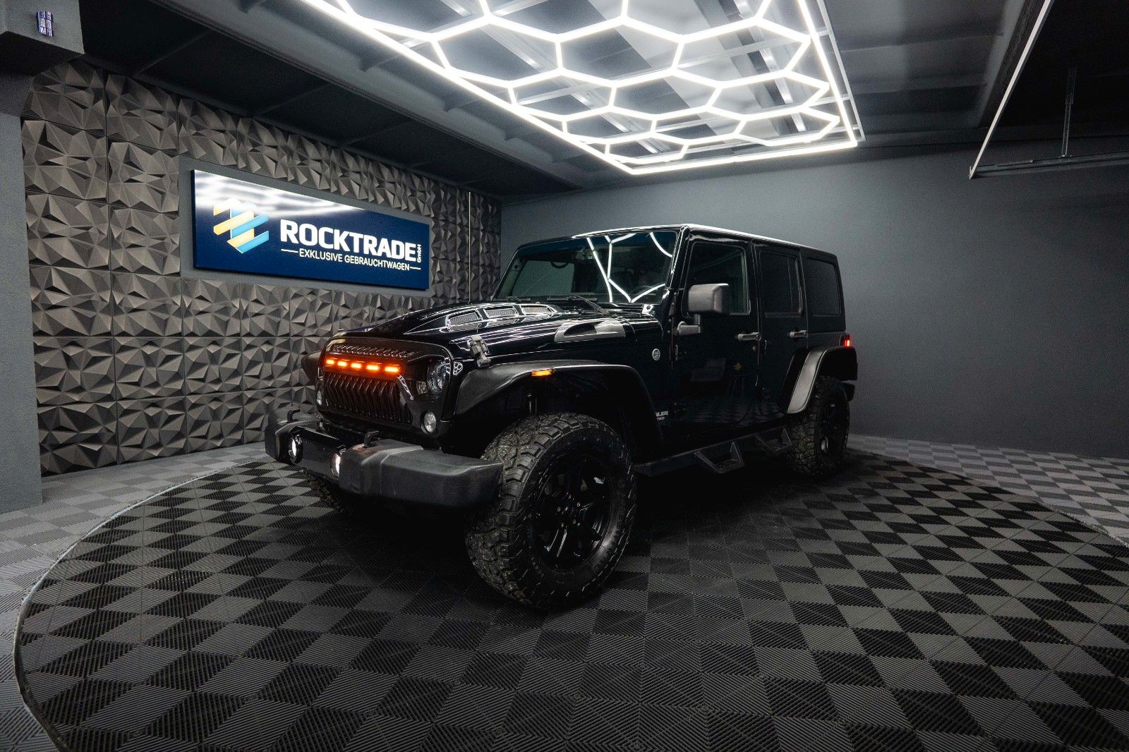 Fahrzeugabbildung Jeep Wrangler 3.6 V6 UNLIMITED SPORT OFFROAD 4x4 LED