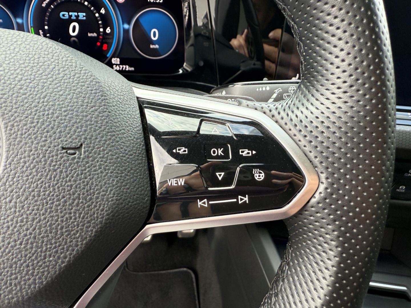 VW Golf VIII GTE  Navi LED ACC Carplay 8Fach Alu - Image 15
