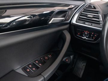 BMW X3 - 8