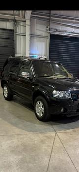 Ford Maverick 3.0 l V6 Limited Edition - Ford Maverick: Geländewagen