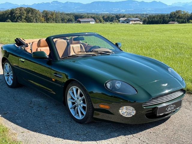 Aston Martin DB7 Vantage Volante V12 in British Racing Green