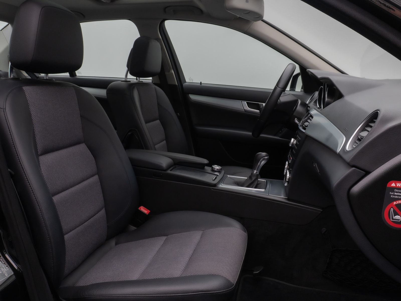 Fahrzeugabbildung Mercedes-Benz C 200 CDI Avantgarde Limo Schiebedach SHZ