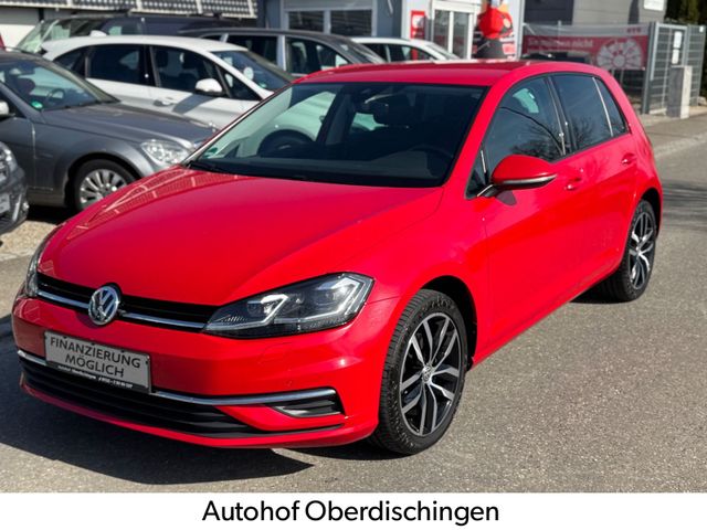 Volkswagen Golf 1.6 TDI Sound