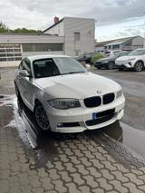 BMW 1er  E82 (120D) - BMW 120: 120d 1er
