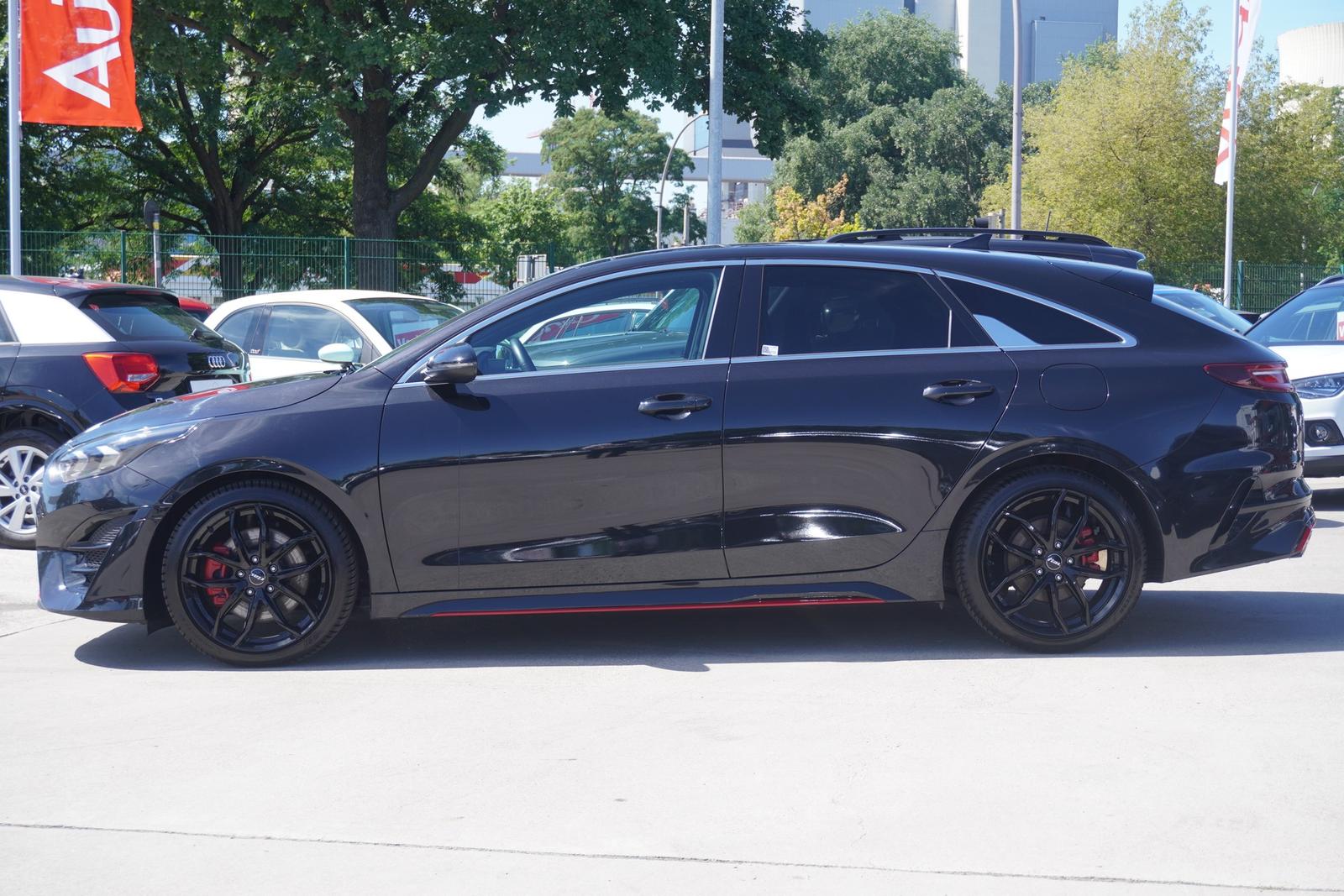 Kia ProCeed 1.6 T-GDI GT Bastuck LED Panorama Kamera