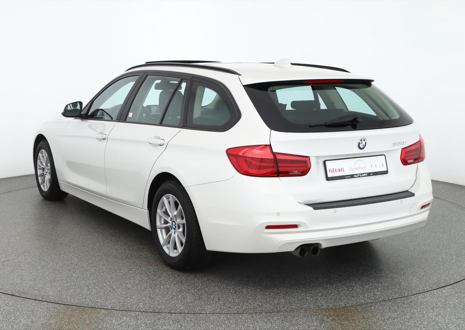 BMW 320i Touring Advantage LED Navi Schiebedach AHK