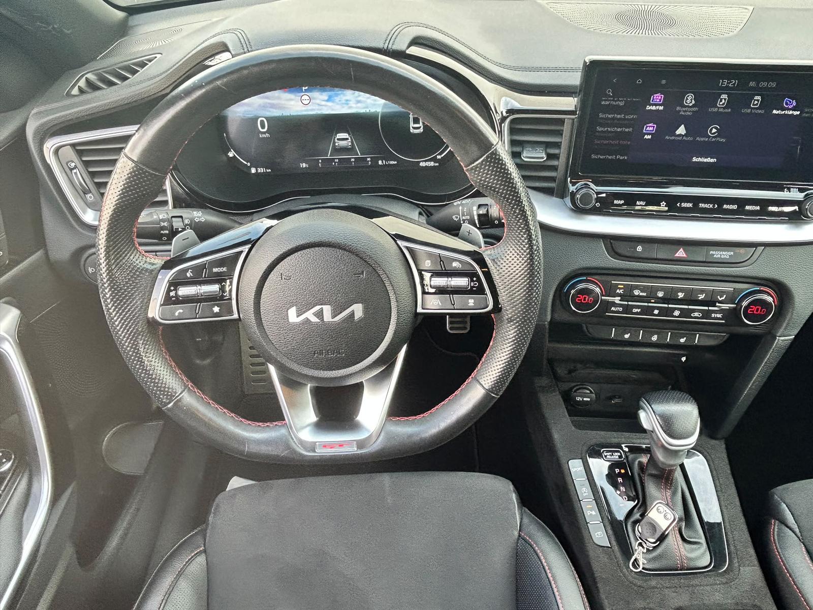 Kia Ceed GT 2.HD|AKPRAPOVIC|4xSHZ|KAMERA|18"|DIGITAL