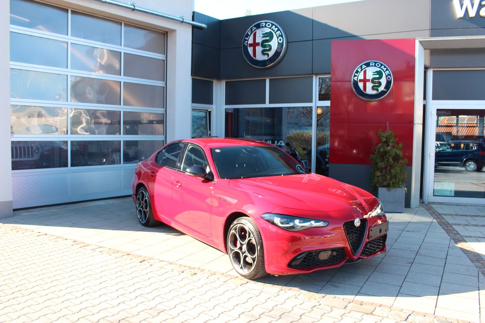 Alfa Romeo Giulia Competizione Q4 Matrix LED Assistenzpaket