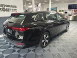 Volkswagen Passat Variant 1.5 eTSI Business ACC Aktivsitz L - Volkswagen Tageszulassungen mit Benzin-Antrieb