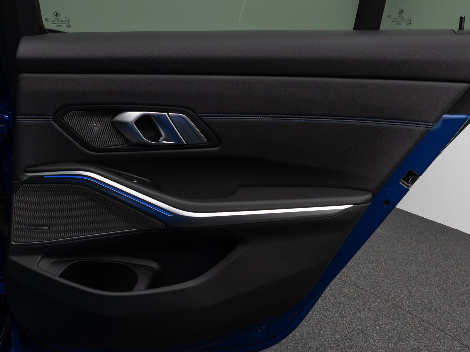 Fahrzeugabbildung BMW M340i xD Panorama Laser 360° HUD DAB H/K Komfort