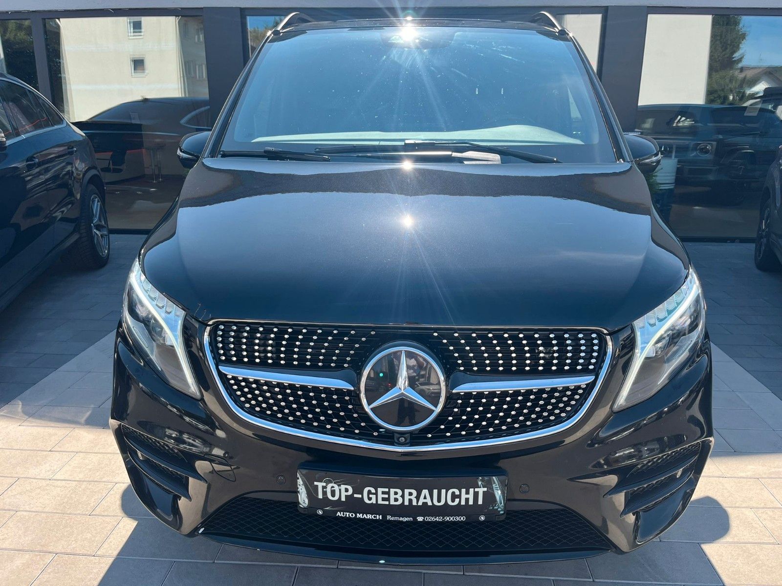 Fahrzeugabbildung Mercedes-Benz V 300d Avantgarde Edition 2020 4Matic Lang