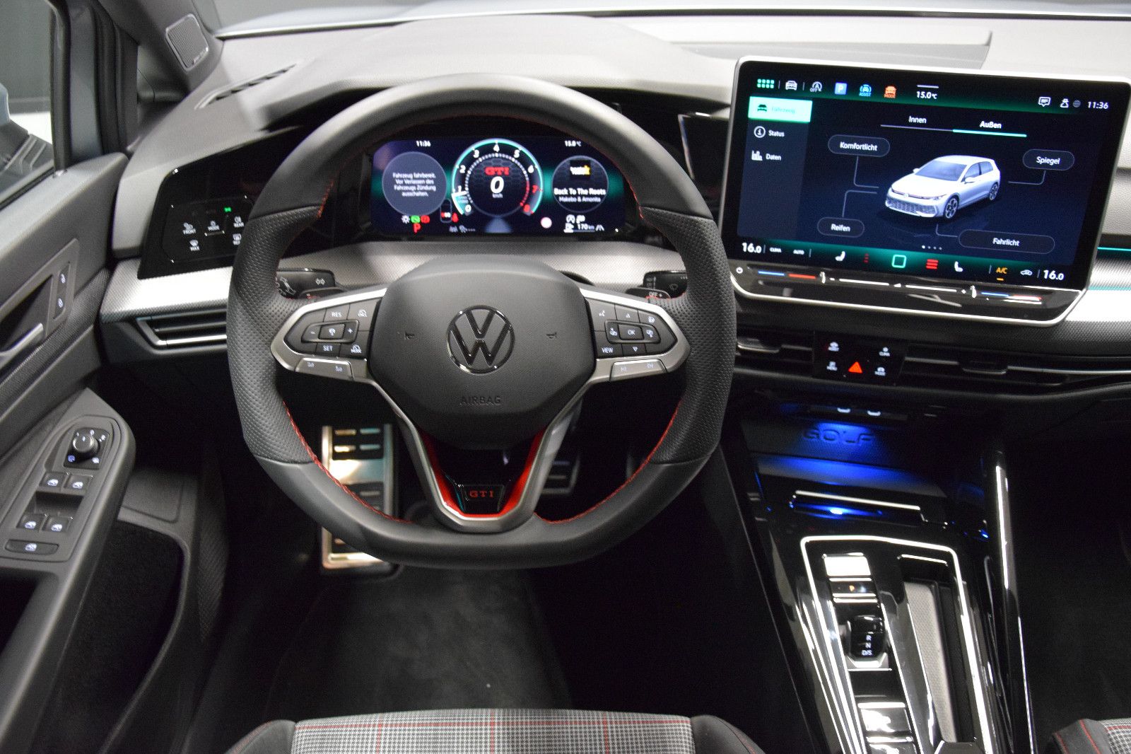 Fahrzeugabbildung Volkswagen Golf 2.0 TSI GTI Panorama DCC H&k ACC Kamera