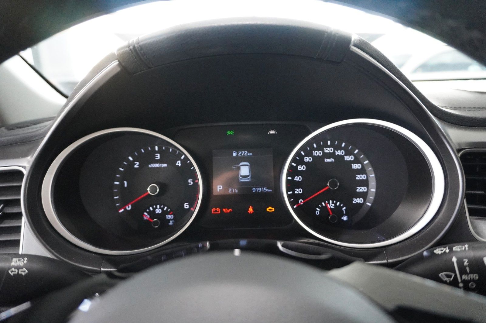 Fahrzeugabbildung Kia cee'd SW 1.6 CRDI 7-DCT DYNAMIC NAVI/LED/KAMERA