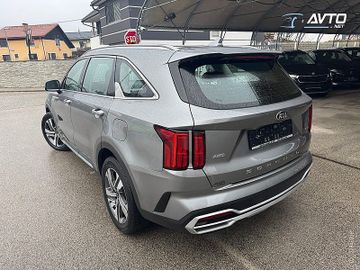 KIA Sorento - 5