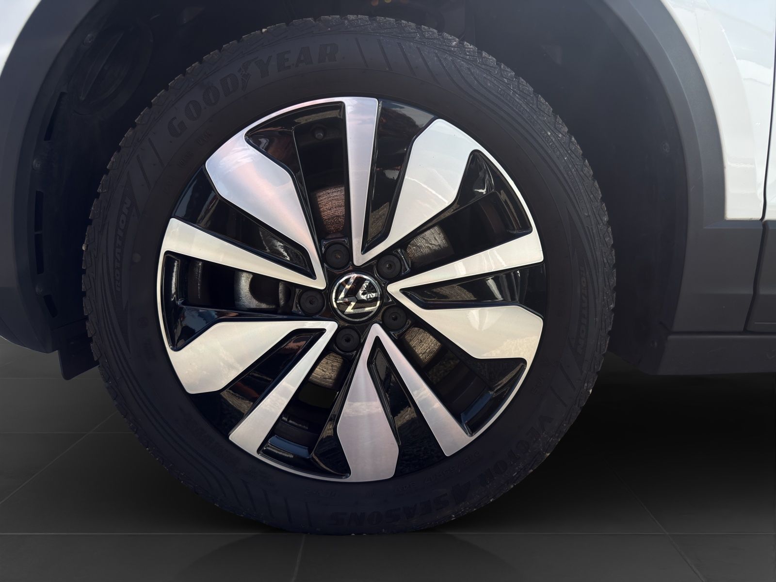 Volkswagen T-Roc - Bild 8