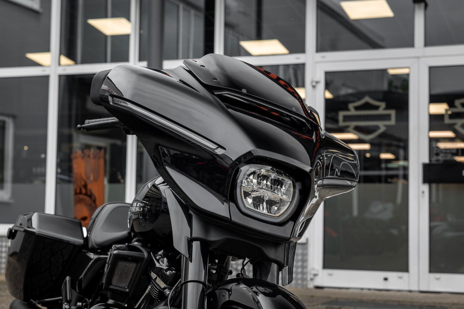 Fahrzeugabbildung Harley-Davidson Street Glide  FLHX MY24 117cui- Kesstech