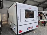 LMC e-dero 400 C /GFK-Dach/Sonnensegel/Kühlbox - Wohnwagen mit Sonnensegel