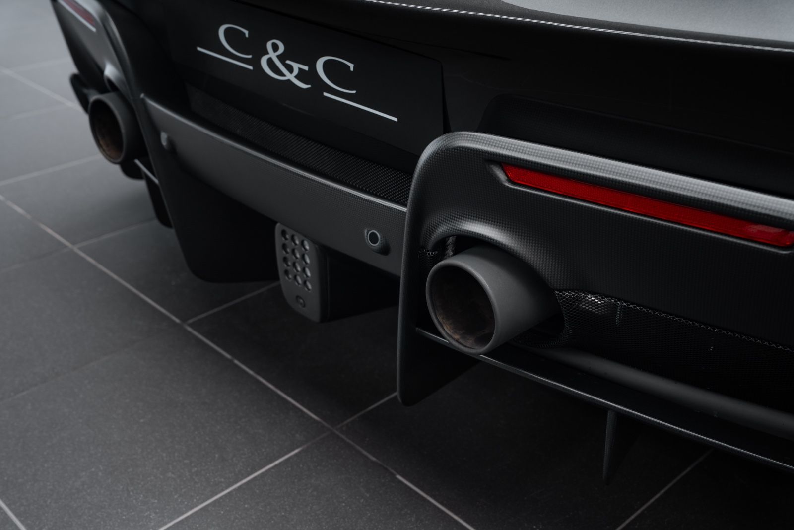 Fahrzeugabbildung Ferrari 488 Pista Spider CARBON/LIFT/1. HAND/STOCK/TOP