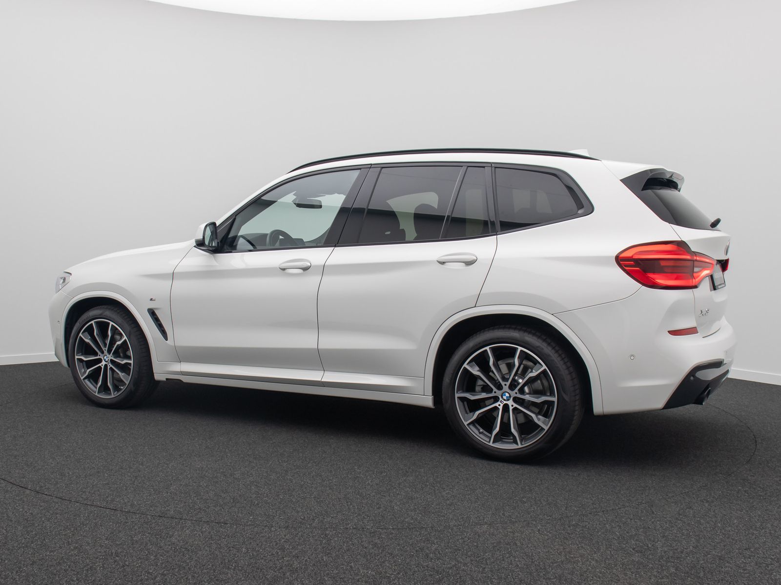 Fahrzeugabbildung BMW X3 xD20d M Sport Kamera DAB CockpitPlus LED 20"