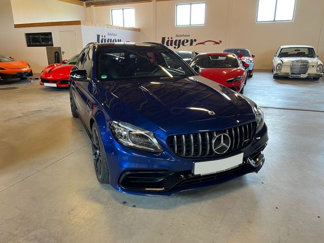 Mercedes-Benz C 63 AMG-PERFORMANCE-SPORTABGASANLAGE-4,0 Ltr.V8