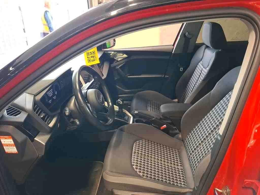 Audi A1 citycarver 30 TFSI S-tronic *Dach/Schwarz*, миниатюра 7