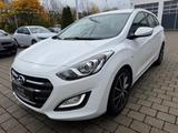 Hyundai i30 cw 1.6 Kombi *Klima*PDC*GRA*Bluet.*LMF* - Hyundai i30: Blue