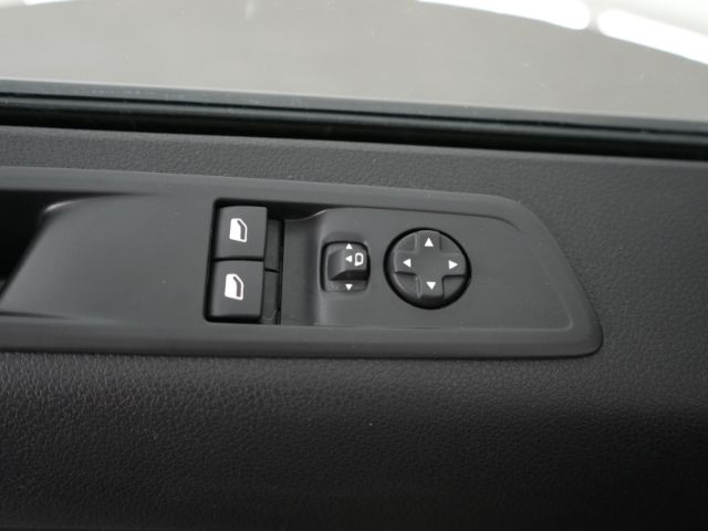 Vivaro C CARGO L CDTI+NAVI+RÜCKFAHRKAMERA+PARKPI