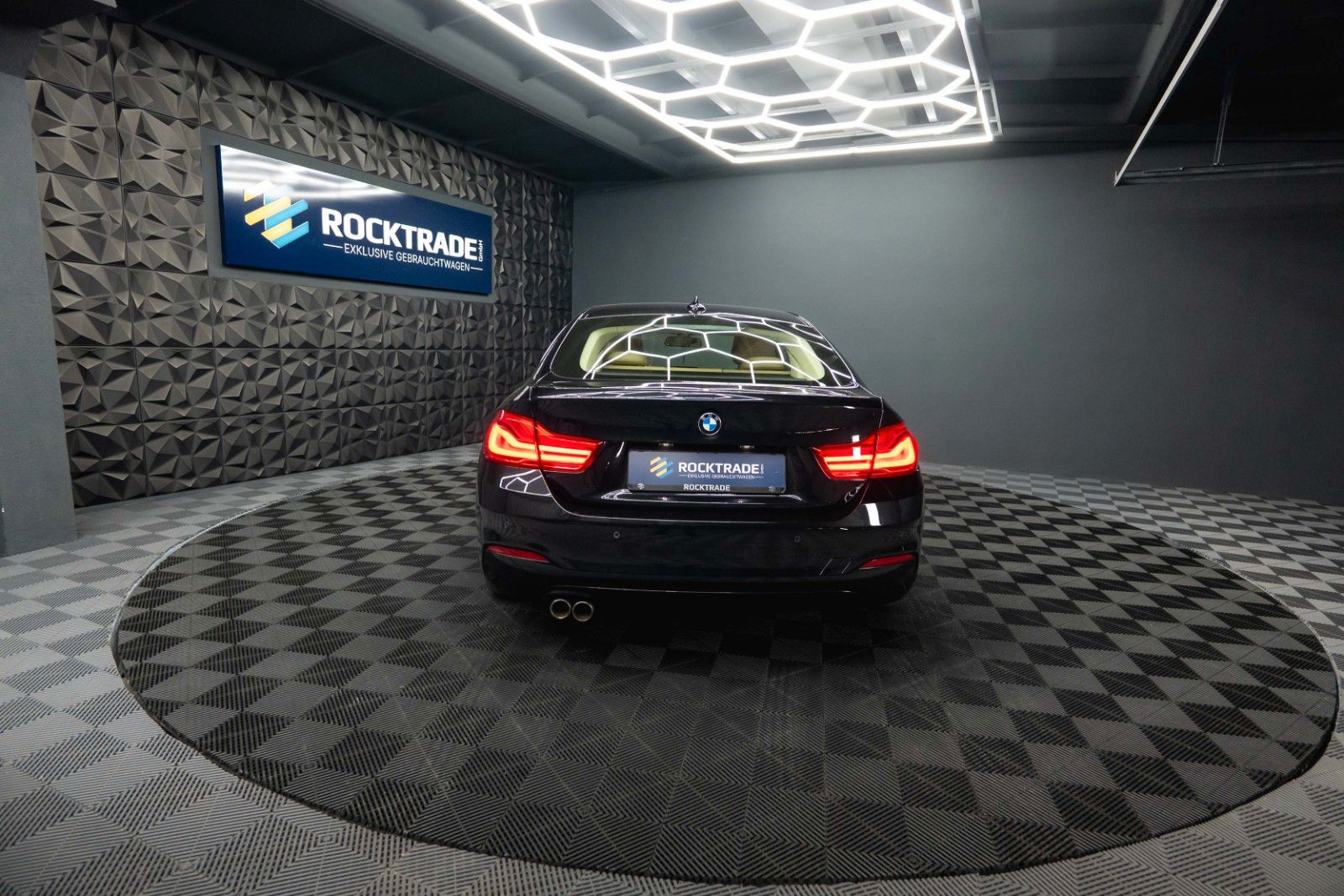 Fahrzeugabbildung BMW 420i Gran Coupé LCI Advantage | LED | Leder