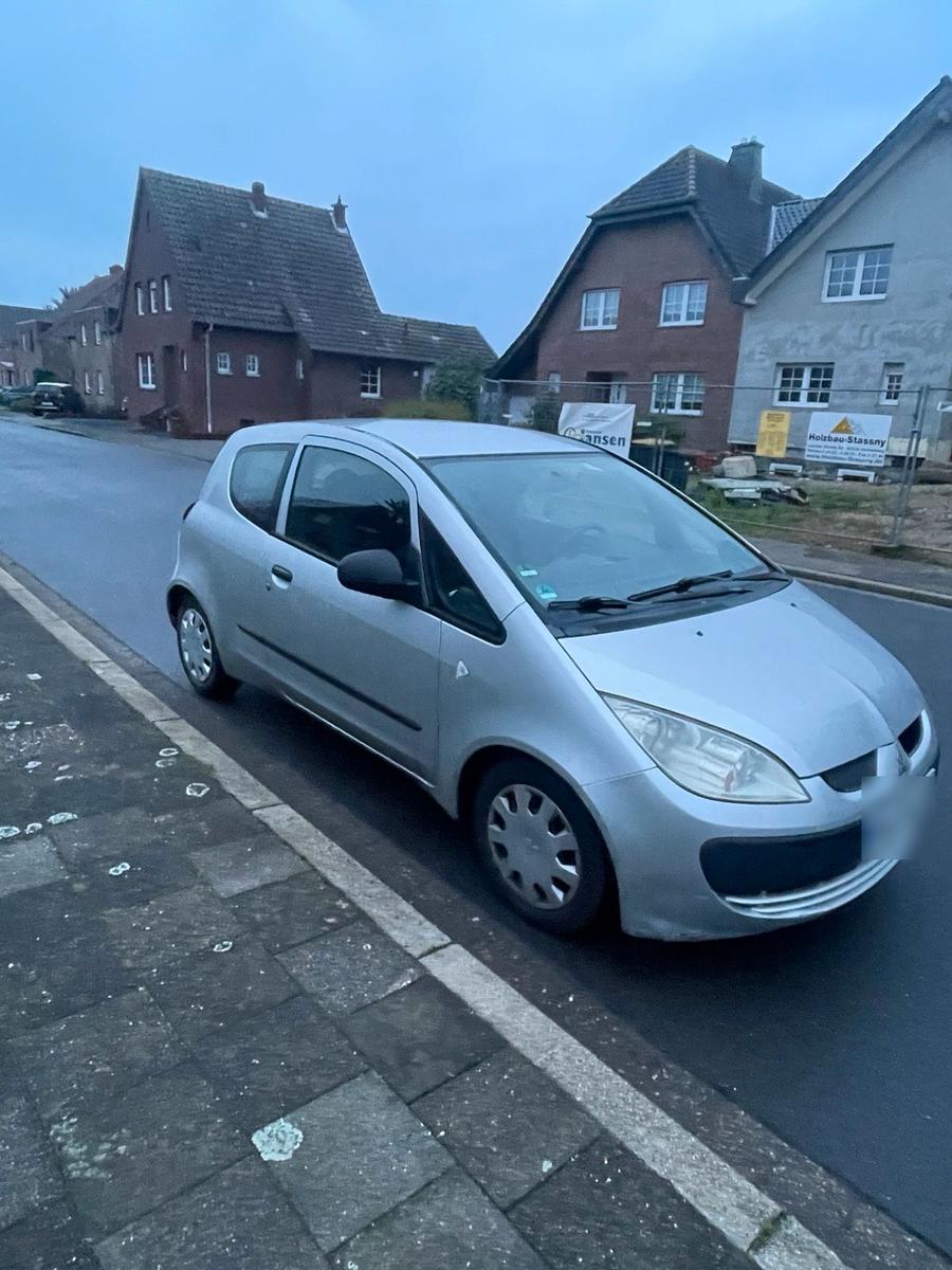 Mitsubishi Colt