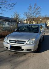 Opel Vectra 2.2 -Direkt  - Opel Vectra Gebrauchtwagen in München