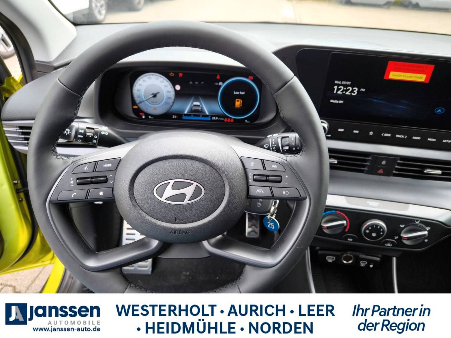 Fahrzeugabbildung Hyundai BAYON FL (MY25) 1.0 T-GDI (100 PS) 6-MT 2WD Tren