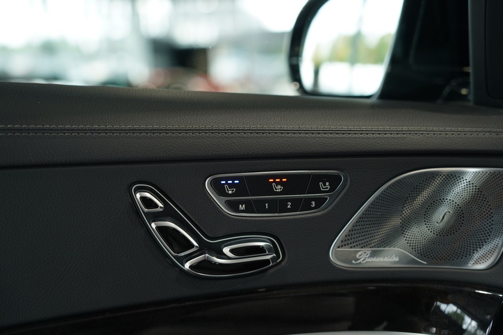 Mercedes Benz S 560