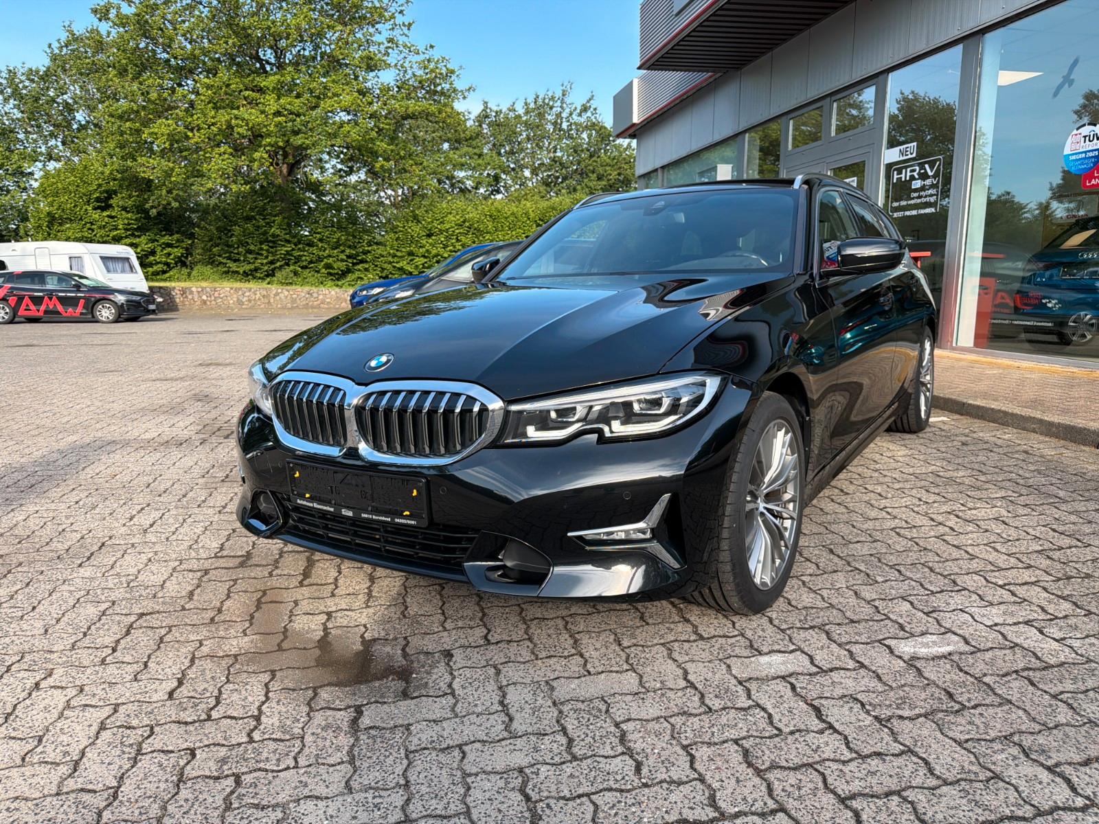 BMW 320 3 Touring 320 d Luxury Line