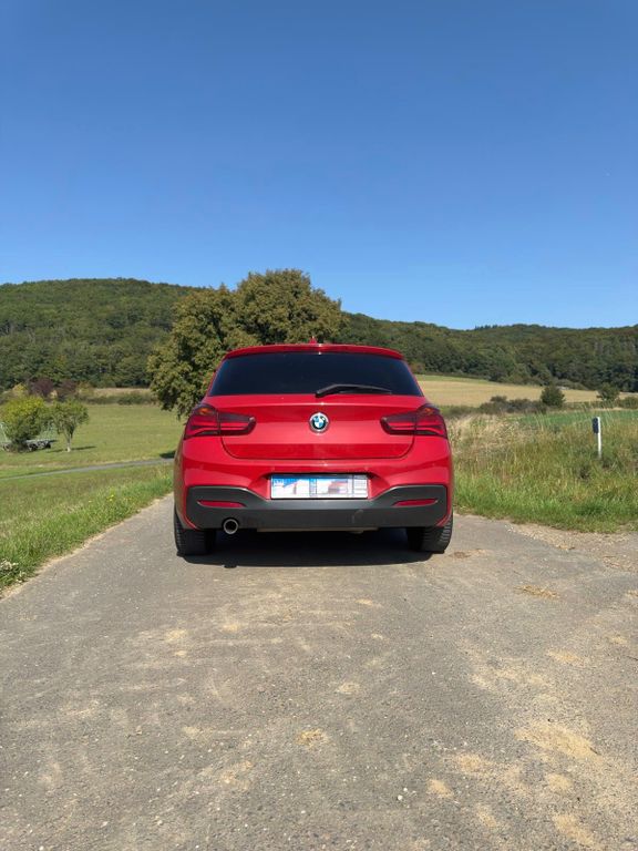 Image of BMW 118