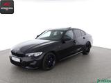 BMW 318 d M SPORT KEYLESS,AMBIENTE,GLASDACH,1.HAND - BMW 318 Gebrauchtwagen in Berlin